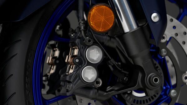 Yamaha 2022 R7 frein