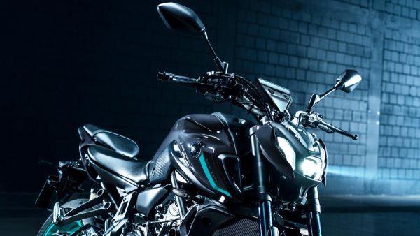 Yamaha MT-07 2024 position