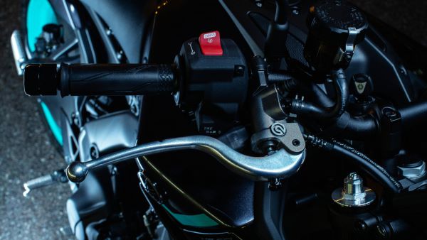 Yamaha MT-09 2024 maître-cylindre