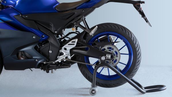 Yamaha 2024 YZF R125 suspensions